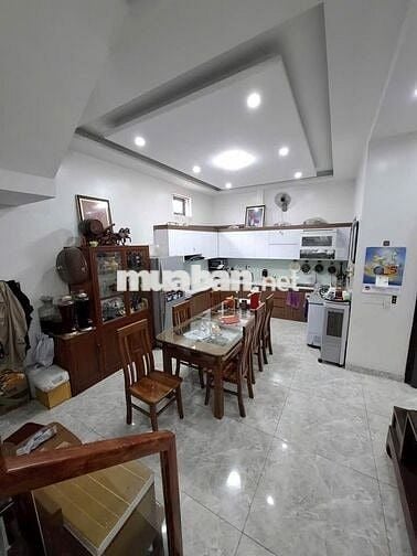 Nhà hi.ế.m Ngô Quyền HĐ Diện tích 40m² x 4t, ô tô đỗ cửa, giá chỉ 7 tỷ