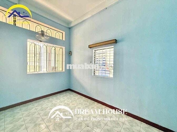 GIÁ SIÊU RẺ NGAY F15, Tân Bình-CỬA SỔ THOÁNG- CÓ BẾP VÀ TOLET NGOÀI
