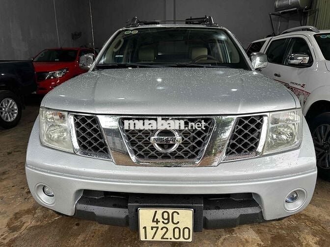 NISSAN NAVARA 2013 XE 2.5AT 4WD NHẬP THÁI