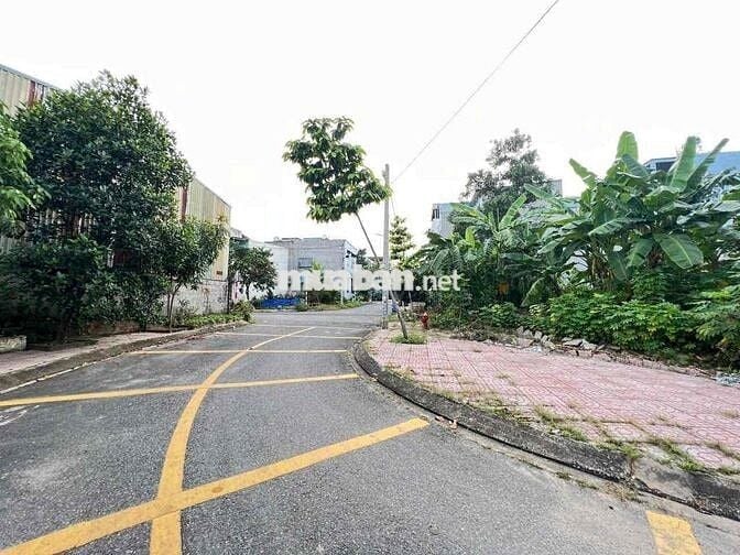 Đất 67m2(ngang6m) gần ngã tư Chiêu Liêu,Tân Bình ,TP Dĩ An
