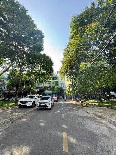 BÁN 2 CĂN NHÀ LIỀN NHAU - ĐƯỜNG 25 - P, BÌNH TRỊ ĐÔNG B ( 18.2 TỶ )