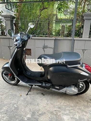 Xe tay ga Vespa sprint abs125 2018 đen nhám mới90%