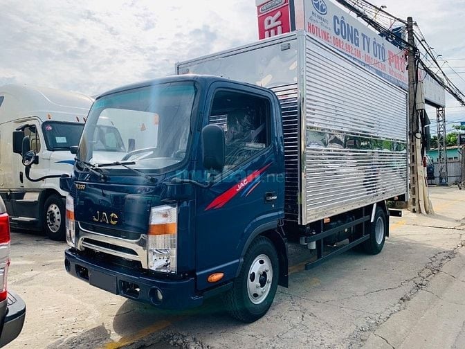 XE TẢI JAC N200S PRO THÙNG MUI BẠT ĐỜI 2025