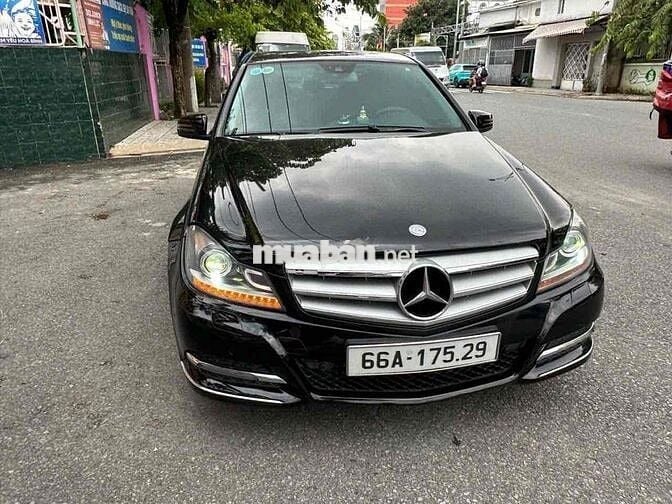 Mercedes Benz C Class 2011 C200 - 82000 km