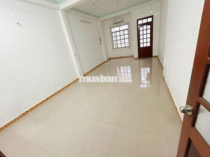 Cho thuê phòng trọ 40m^2 đường Sư Vạn Hạnh