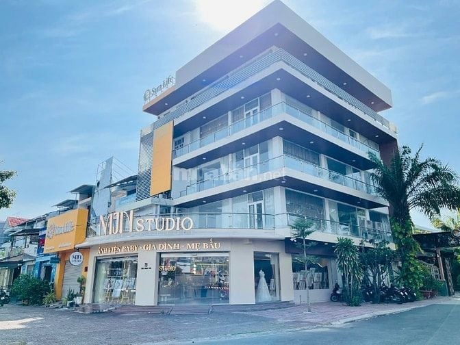 Cho thuê nhà 5 tầng, 464m2 tại đường Trần Quang Khải, P. Rạch Giá