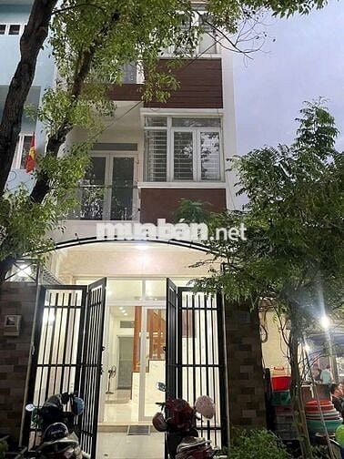 Cho thuê nhà nguyên căn mặt tiền đường số Tân Phong
