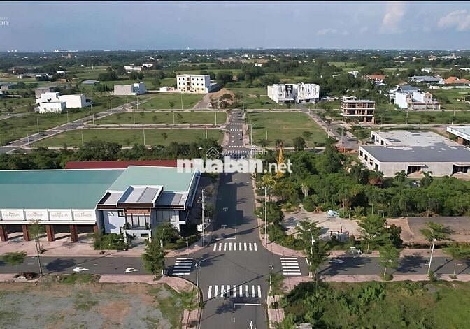 Siêu phẩm 100m2 tại Đường 830, Cần Đước, Long An