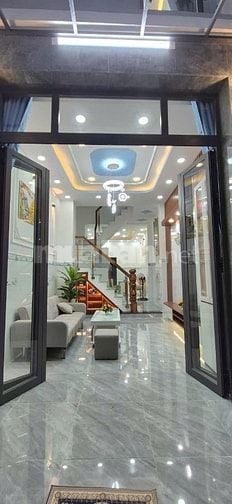 BÁN NHÀ 3 mặt hẻm rộng thoáng mát hẻm : 184/Lưu Hữu Phước ( P15 Q.8)