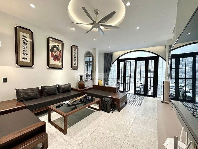 Bán nhà hẻm 8m khu dân cư yên tĩnh đường Bàu Bàng - Thông ra Cộng Hoà