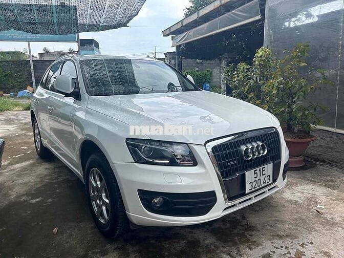 Audi Q5 2012 2.0T Premium Quattro - 100 km