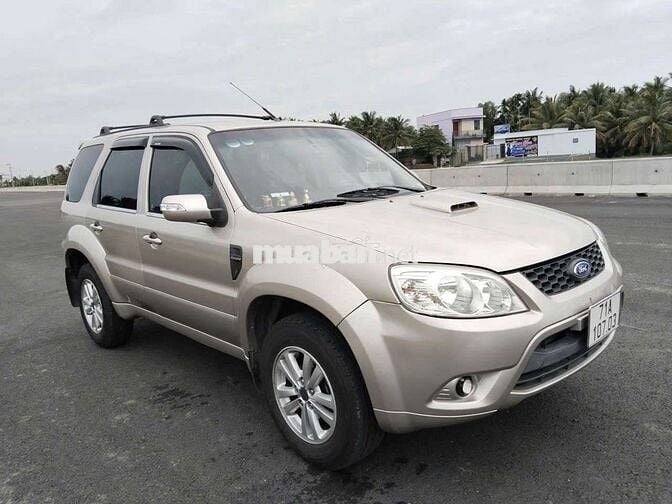 122 2010 XLS 2.3L 4x2 AT - 130 km