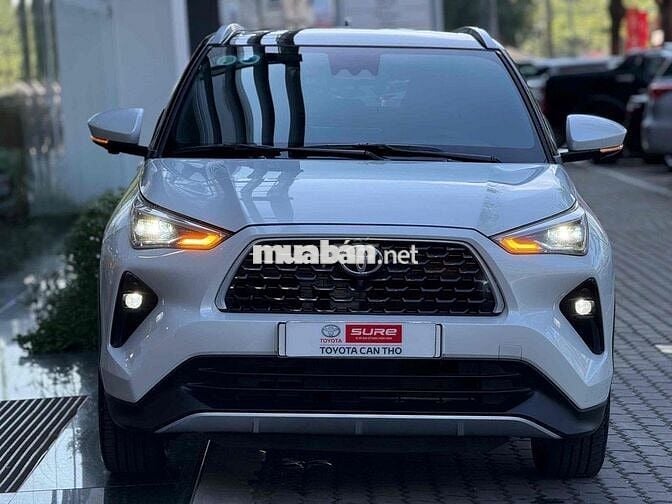 Toyota Yaris Cross 2024 1.5 D-CVT - 8.000 km