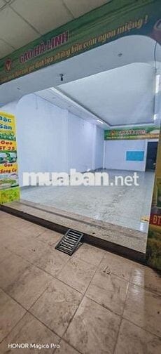 Mặt bằng kinh doanh mặt tiền quận tân phú