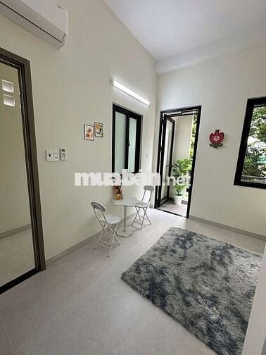 CHDV NGAY KTX KHU A LÀNG ĐẠI HỌC