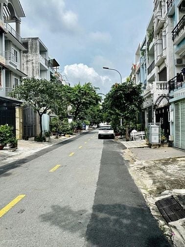 Bán Căn Villa Phố Đường số 52 Khu Văn Minh . DT: 8 x 20m, 3 tầng đẹp