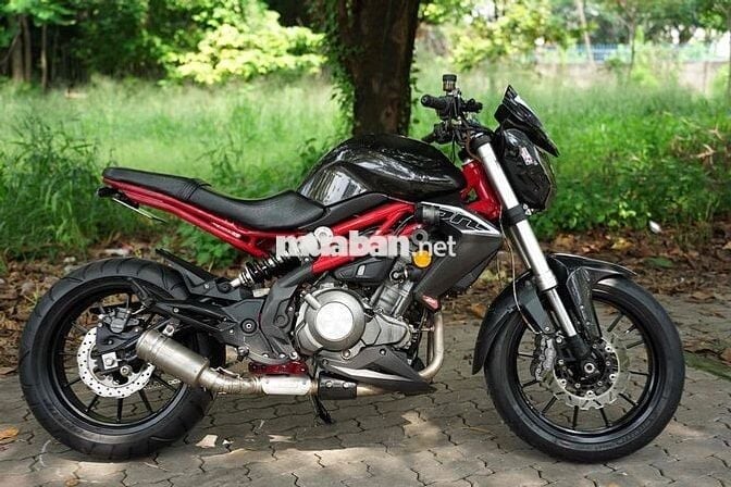 😍😃BENELLI 302 dki2016, CÓ ĐỒ, CÓ ĐỔI xe VÀ BÁN GÓP