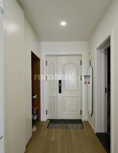 Cho thuê căn hộ cao cấp phố Vĩnh Hồ, đủ đồ, thang máy, diện tích 40m2