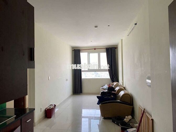 Cho thuê Toky Tower 2pn 2wc nhà trống và full nội thất
