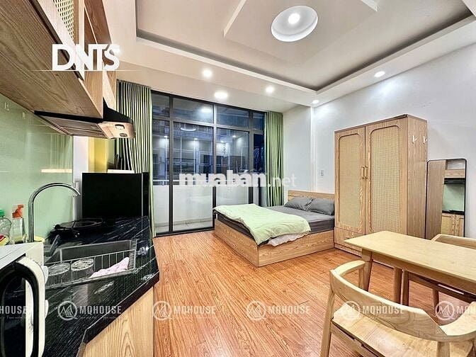Cho thuê căn hộ 35m2,có ban công,full nội thất,Bùi Viện,Takashimaya