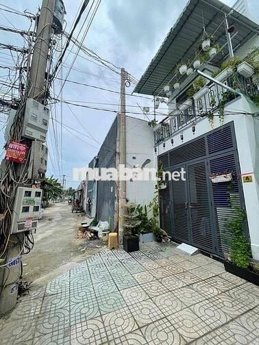 Nhà Hóc Môn 4mx5m 220tr gần chợ Xuân Thới Thượng