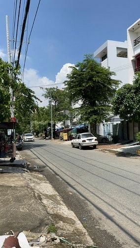 Bán gấp nền 140m2 KDC Nam Long đường 16m, sổ riêng Giá tốt 15 tỷ