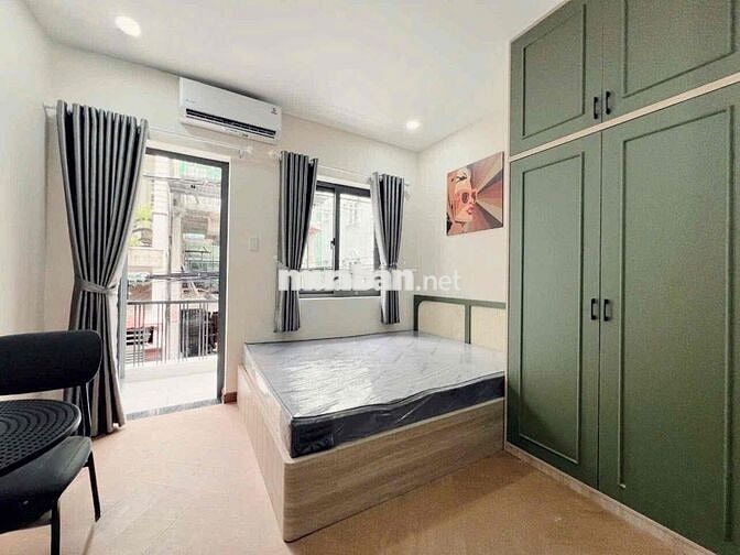 cho thuê chdv - studio ban công - nội thất bóc seal mới 100%
