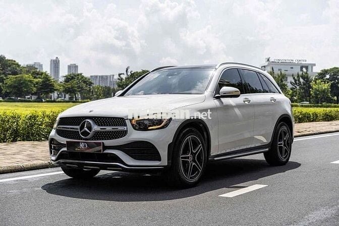GLC300 AMG 2023 công ty 1 chủ từ đầu siêu đẹp