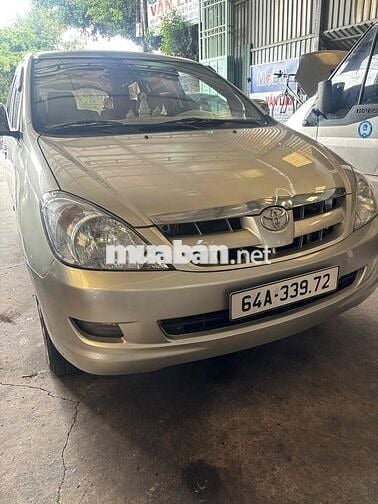 Toyota Innova 2006 - 171000 km