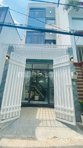 Nhà riêng 64,8m2 / 2 tỷ550 triệu Hồng Hà, Phường 2, Quận Tân Bình. SHR