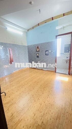CHO THUÊ PHÒNG SẠCH VÀO Ở NGAY giá 2,5 triệu 174 trịnh đình trọng