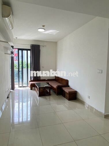 Cho thuê căn hộ Emerald 2pn2wc, 66m2 , NTCB,view hồ ,giá 13tr
