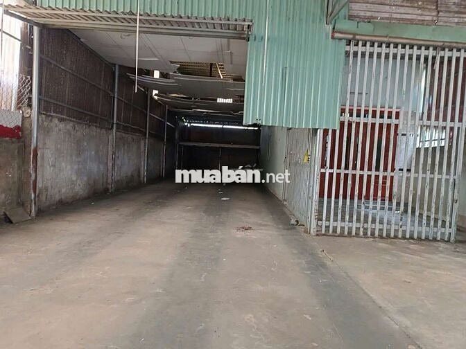 Nhà kho 252m ngang 10m đường thông gần chợ Tân Bình và MỹPhước Tân Vạn