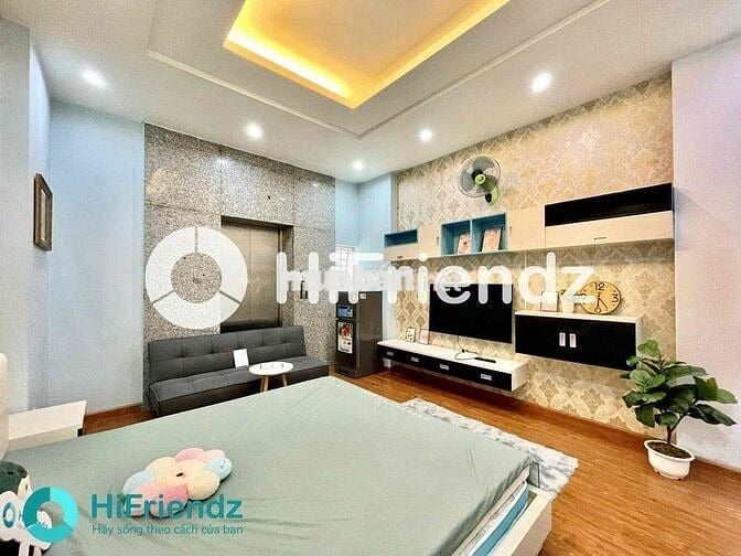 Căn hộ  FULL - TÁCH BẾP - CỬA SỔ  ngay Tên Lửa