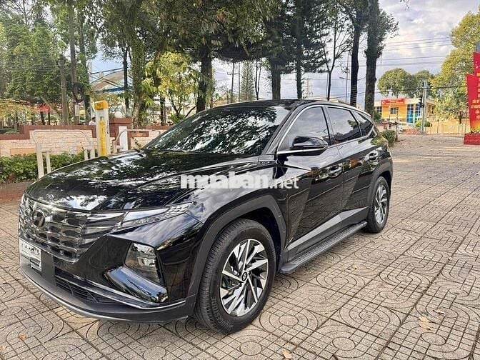 Hyundai Tucson 2023 2.0 AT Đặc biệt - 13000 km