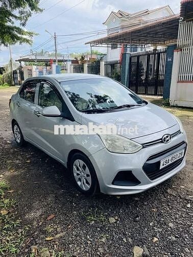 xe huyndai i10 2016 sedan