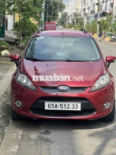 Ford Fiesta 2011 1.6 AT Hatchback - 83000 km