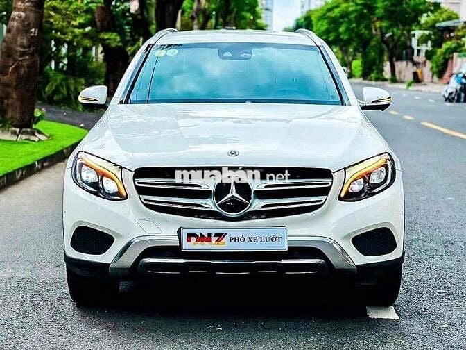 Mercedes Benz GLC 2018 250 4Matic - Màu Trắng