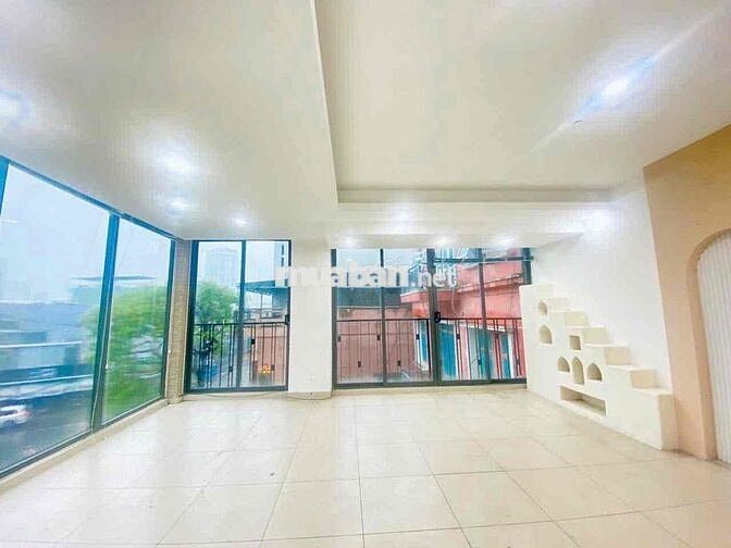VĂN PHÒNG CHO THUÊ KHU VỰC TRUNG TÂM THÀNH PHỐ CÓ THỂ LÀM VIỆC 24/24