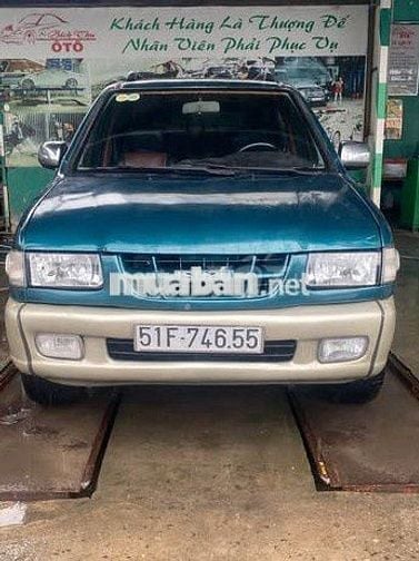 Isuzu 2003 máy dầu 8 chỗ 2003