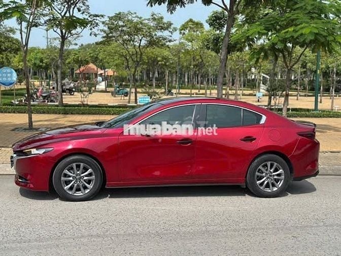 Mazda3 2022 luxury