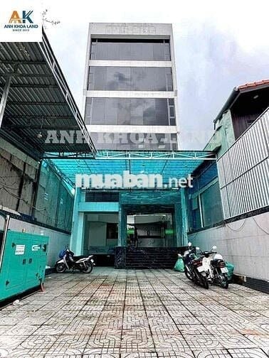 Cho thuê toà nhà 1250m2 ngay Đặng Văn Bi- Toà nhà mới- Tuyến Bus Metro
