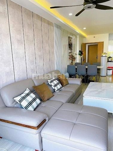 Chung cư Satra, Phan Đăng Lưu, PN: 3p ngủ, NT mới, 145m2, 20tr5/th