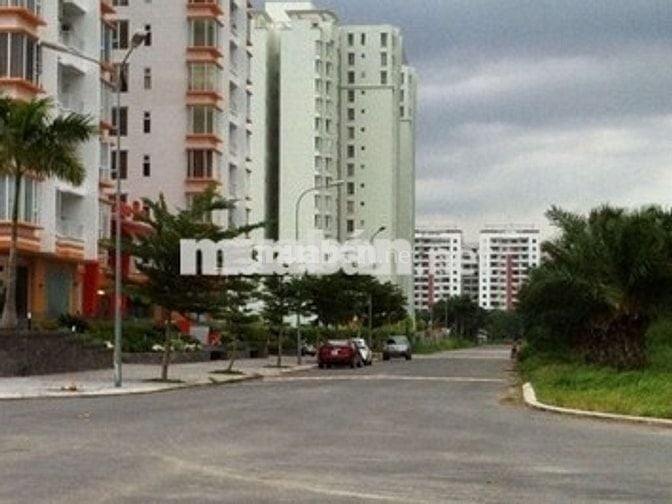 Bán lô đất đẹp biệt thự, khu làng Việt Kiểu, xã Phong Phú, đường NVL