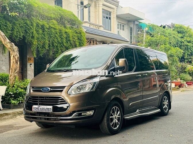 Ford Tourneo Tita 2019 - Mẫu Xe 7 Chỗ Máy Xăng
