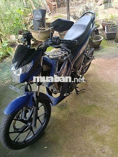 Cần bán xe raider