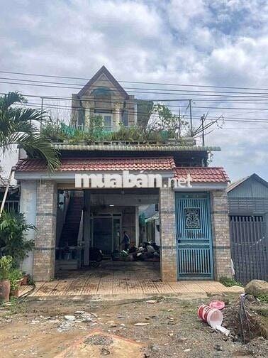 Cho thuê nhà làm căn hộ dịch vụ gần làng đại học