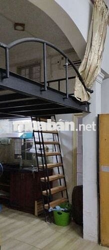 Cho thuê CHDV mini DT 30m2 rộng, đẹp , có gác , cho 2,3 bạn ở