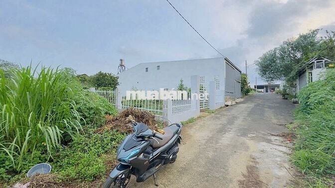 Đất sài gòn 1700m2 giá ngộp 490tr