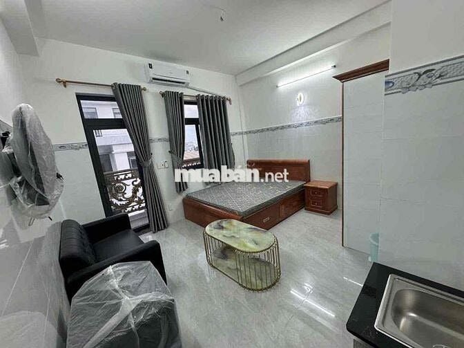CHO THUÊ CĂN HỘ BAN CÔNG CỬA SỔ FULL NỘI THẤT GẦN CV PHÚ LÂM BÌNH TÂN
